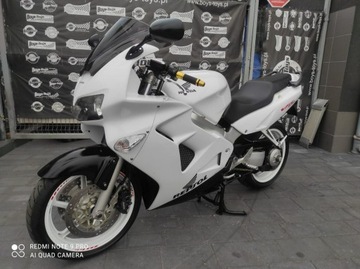 Honda VFR (Honda VFR 800 FI RC46) Honda VFR 800 FI