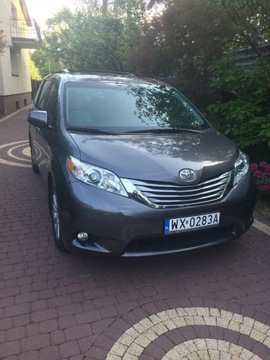 TOYOTA SIENNA 3,5 AWD 299KM