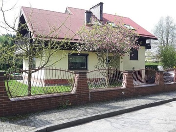 Dom, Kudowa-Zdrój, Kłodzki (pow.), 181 m²