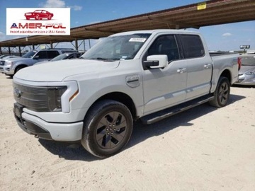 Ford F150 Lightning Pro, 2023r., 4x4