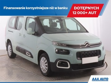 Citroen Berlingo 1.2 PureTech, L2H1, 7 Miejsc