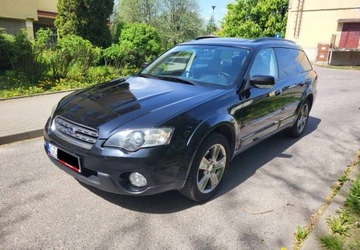 Subaru Outback Subaru Legacy Outback 3,0 Benzy...