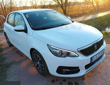 Peugeot 308 1.2 benzyna 130KM 2018r Bezwypadkowy i zadbany! Ekonomiczny