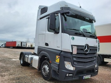 Mercedes Actros 1845