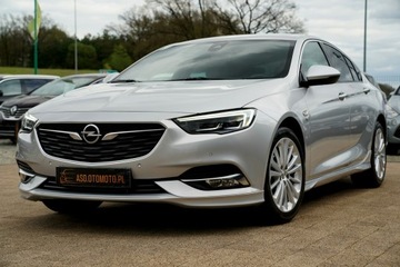 Opel Insignia ELITE skóra NAWI kamera FUL LED