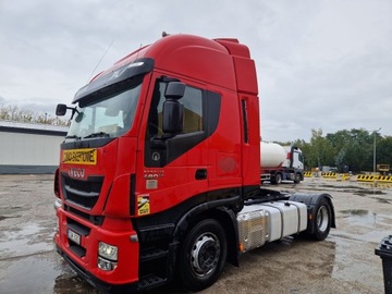 Ciągnik siodłowy IVECO Stralis Hi Way 460 – Standard R.2014 EURO 6