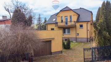 Dom, Czechowice-Dziedzice, 242 m²