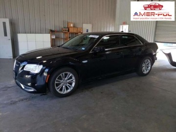 Chrysler 300 2019, 3.6L, TOURING, od ubezpieczalni