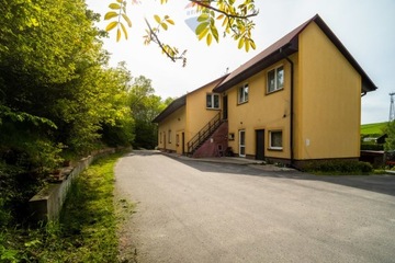 Dom, Słomniki, Słomniki (gm.), 261 m²
