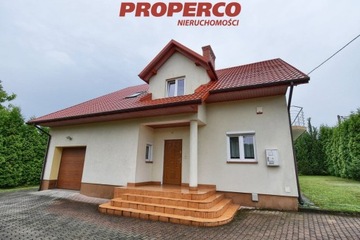 Dom, Piekoszów (gm.), 214 m²
