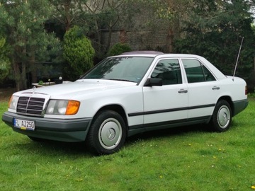 MERCEDES W124 250D 1989 94KM!BEZ KLIMY BEZ ELEKTRYKI S.STAN! Z NIEMIEC!