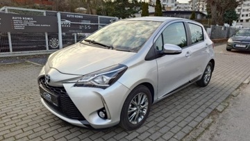 Toyota Yaris 1.5 Benzyna 2018 10 tys. km Kamer...