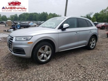 Audi Q5 Premium, 2018r., 4x4, 2.0L