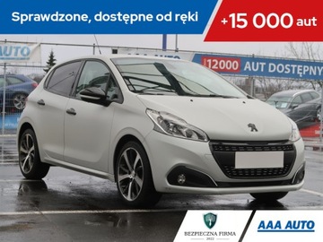 Peugeot 208 1.2 PureTech, Salon Polska