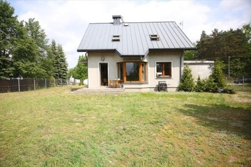Dom, Ostrowik, Poświętne (gm.), 257 m²
