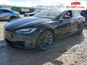 Tesla Model S 2016, 70 kWh, od ubezpieczalni