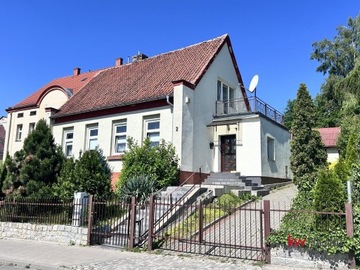 Komercyjne, Sztum, Sztum (gm.), 180 m²