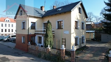 Dom, Lubań (gm.), Lubański (pow.), 300 m²