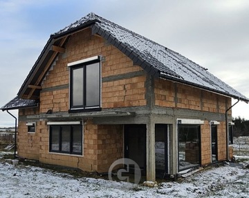 Dom, Pogorzelica, Rewal (gm.), 192 m²