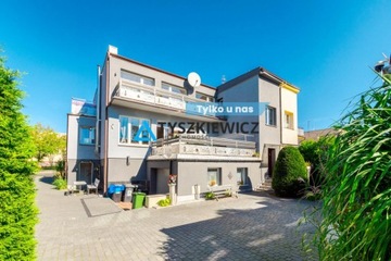 Dom, Ustka, Ustka, Słupski (pow.), 330 m²