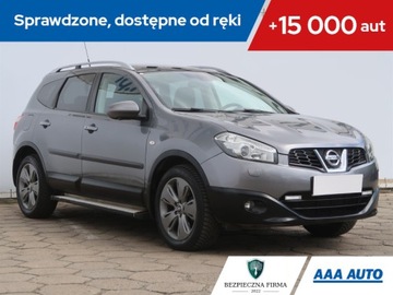 Nissan Qashqai+2 2.0 dCi, Salon Polska