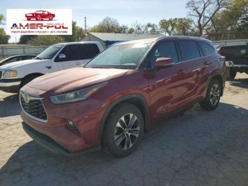 Toyota Highlander XLE, 2021r., 4x4, 2.5L