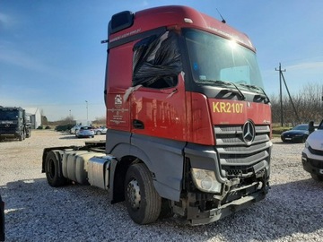 Mercedes Actros