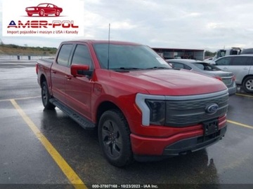 Ford F150 2022 Ford F-150 Lightning Pro 4WD Su...