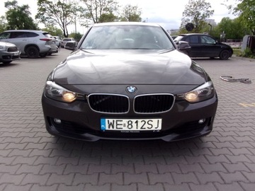 BMW 320 i F30-Sedan