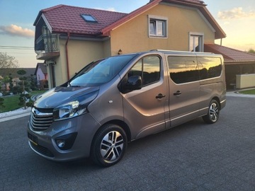 Opel Vivaro Opel Vivaro 9- osobowy L2H1