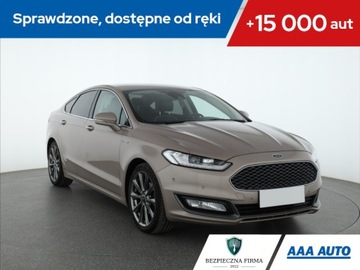 Ford Mondeo 2.0 EcoBoost, Salon Polska