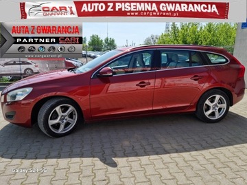 Volvo V60 2.0 163 KM jasne skóry szyberdach alufelgi gwarancja