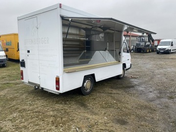 Mercedes Autosklep Foodtruck Food truck Bar