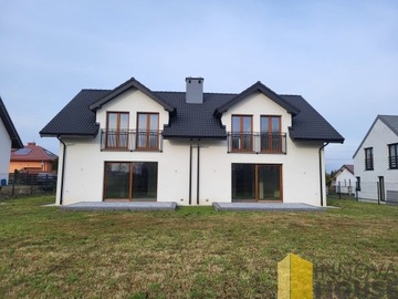 Dom, Kobylnica, Kobylnica (gm.), 129 m²