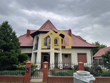 Dom, Nochowo, Śrem (gm.), 338 m²