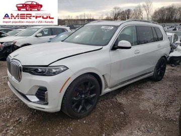 BMW X7 2022, 3.0L, 4x4, uszkodzony tyl