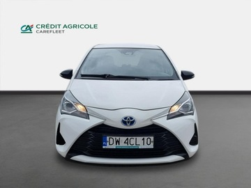 Toyota Yaris Hybrid 100 Active Hatchback. DW4CL10