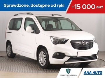 Opel Combo 1.2 Turbo, L1H1, 5 Miejsc