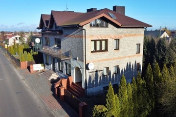 Dom, Blachownia, Blachownia (gm.), 294 m²