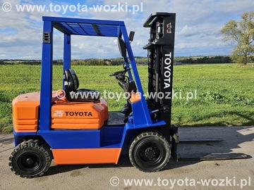 Wózek Widłowy TOYOTA 5FD25 DIESEL Wózek Widłowy TOYOTA 5FDF25 , LINDE