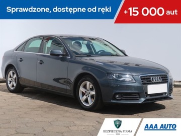 Audi A4 2.0 TFSI, 4X4, Automat, Navi, Xenon