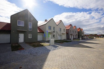 Dom, Dobrzykowice, Czernica (gm.), 136 m²