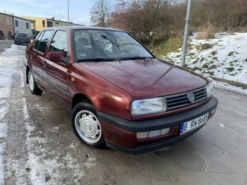 Volkswagen Vento VW VENTO Piękny Klasyk Mały