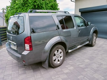 Nissan Pathfinder 2006 rok automat diesel