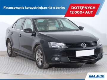 VW Jetta 2.0 TDI, Salon Polska, Navi, Xenon