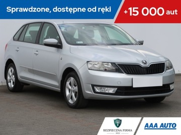 Skoda Rapid Spaceback 1.2 TSI, Salon Polska