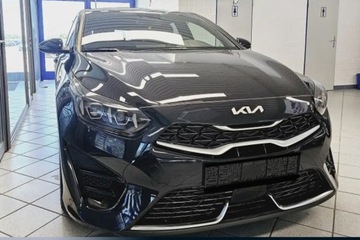 Kia Cee'd 1.5 T-GDI GT Line Combi 160KM 2024