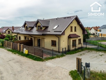 Dom, Banino, Żukowo (gm.), 147 m²