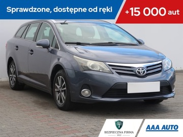 Toyota Avensis 1.6 i, Klima, Tempomat, Parktronic