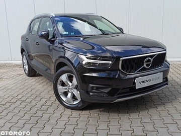 Volvo XC40 B4 AWD Momentum Pro Benzyna (Selekt) dostępne od ręki